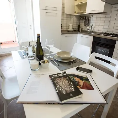 Sea- Room-e Apartment *