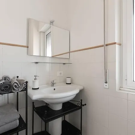 Sea- Room-e * Ладисполи