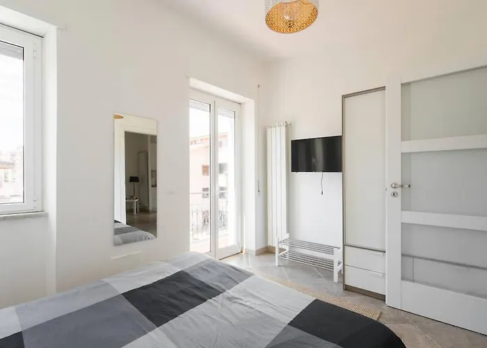 Sea- Room-e * 拉迪斯波利